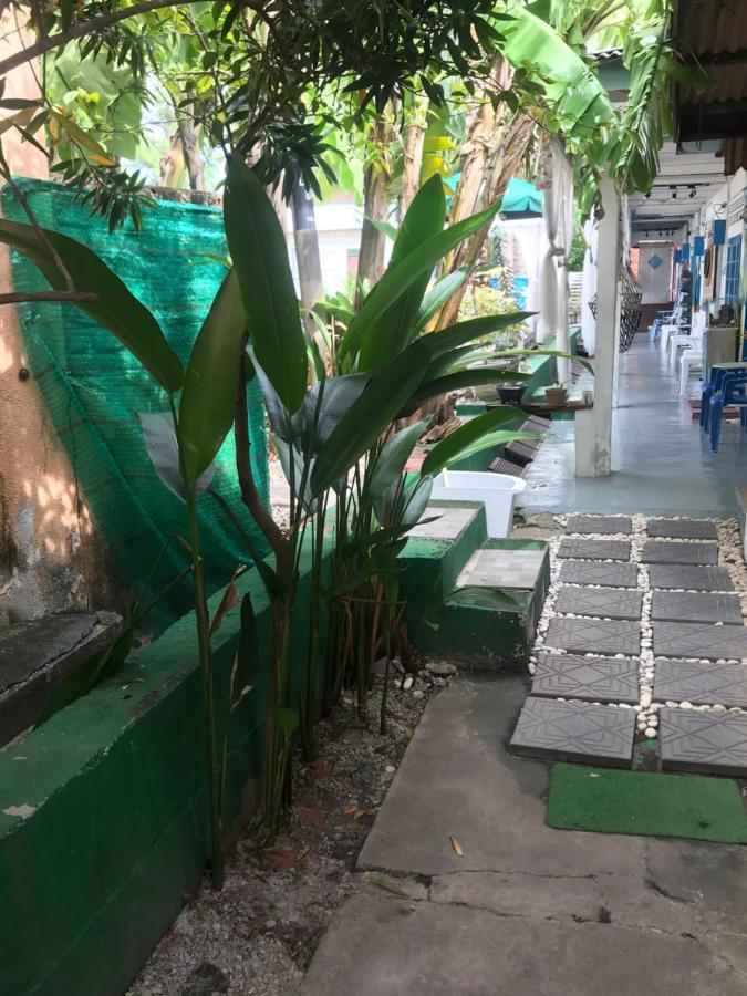 Dar Yasmine Motel Pantai Cenang  Εξωτερικό φωτογραφία